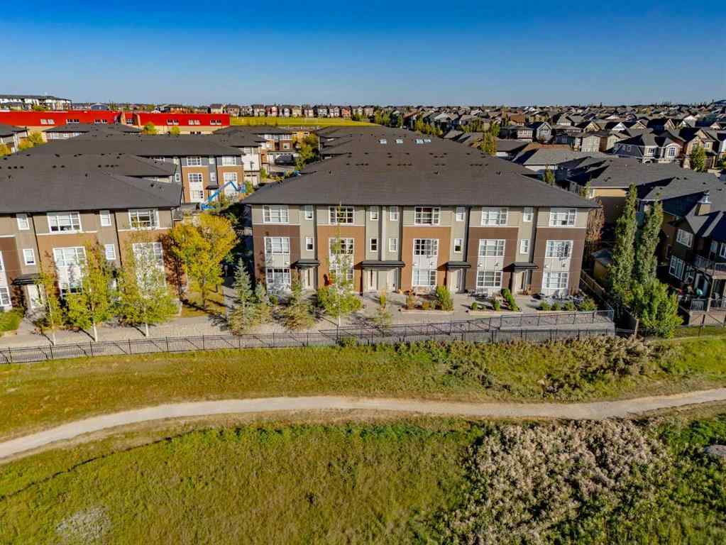 MLS® A2259667 - 905 Evansridge Park NW in Evanston Calgary, Residential