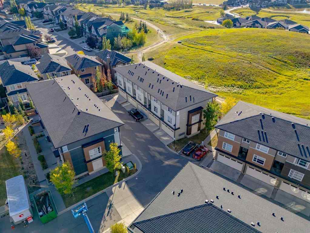 MLS® A2259667 - 905 Evansridge Park NW in Evanston Calgary, Residential