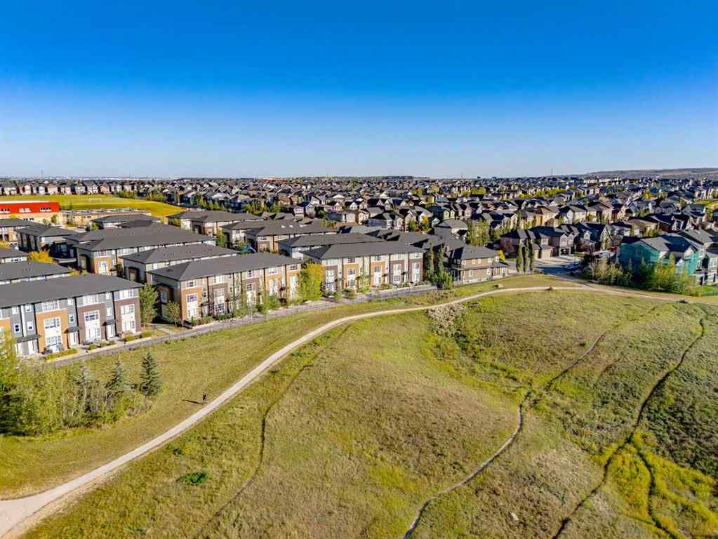 MLS® A2259667 - 905 Evansridge Park NW in Evanston Calgary, Residential