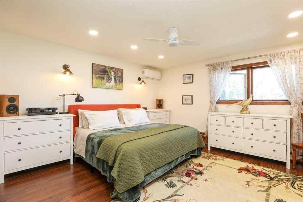 MLS® A2259668 - 107 Temple Crescent W in Varsity Village Lethbridge, Residential