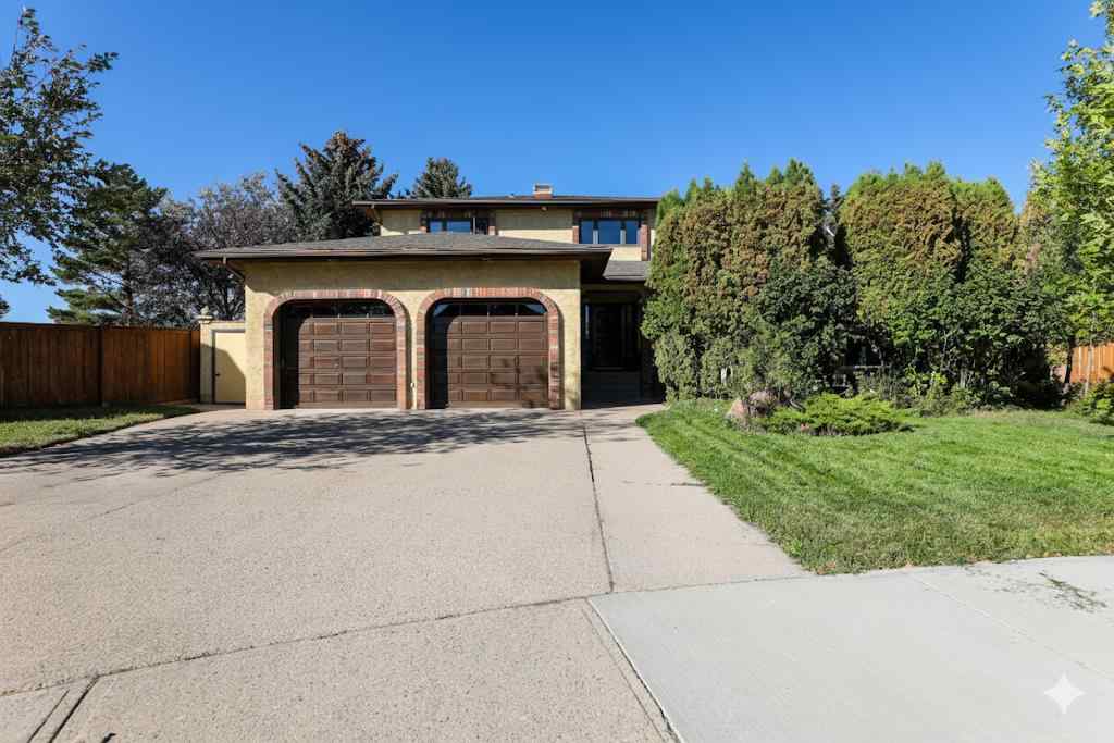 MLS® A2259668 - 107 Temple Crescent W in Varsity Village Lethbridge, Residential