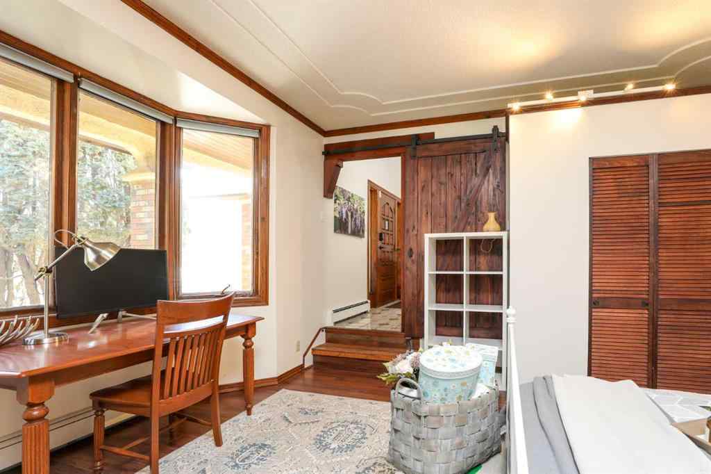 MLS® A2259668 - 107 Temple Crescent W in Varsity Village Lethbridge, Residential