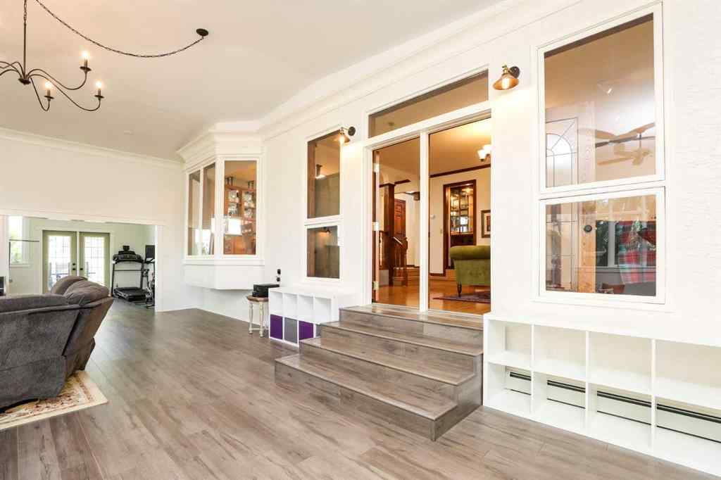 MLS® A2259668 - 107 Temple Crescent W in Varsity Village Lethbridge, Residential