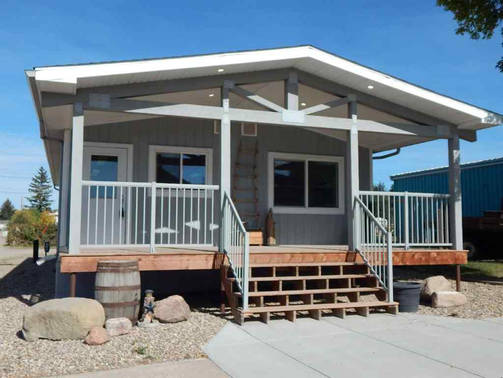 MLS® A2259673 - 2012 20 Avenue  in NONE Bowden, Commercial