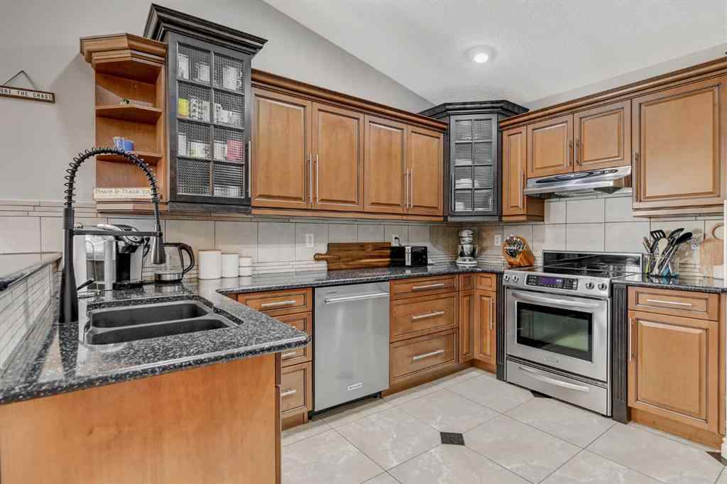 MLS® A2259676 - 10826 Carriage Lane Drive  in Carriage Lane Estates Rural Grande Prairie No. 1, County of, Residential