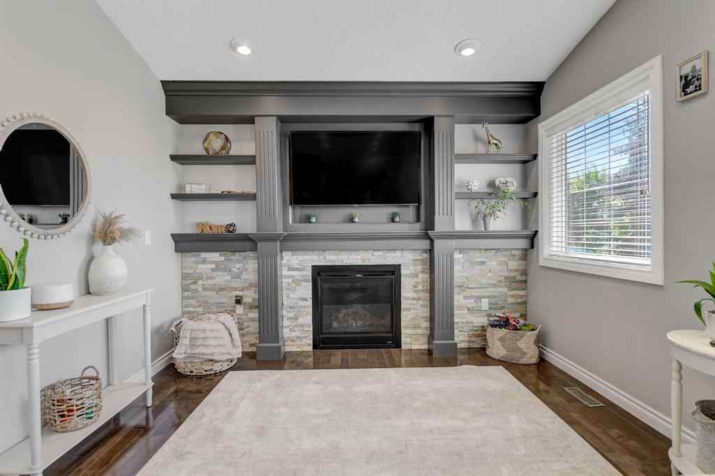 MLS® A2259676 - 10826 Carriage Lane Drive  in Carriage Lane Estates Rural Grande Prairie No. 1, County of, Residential