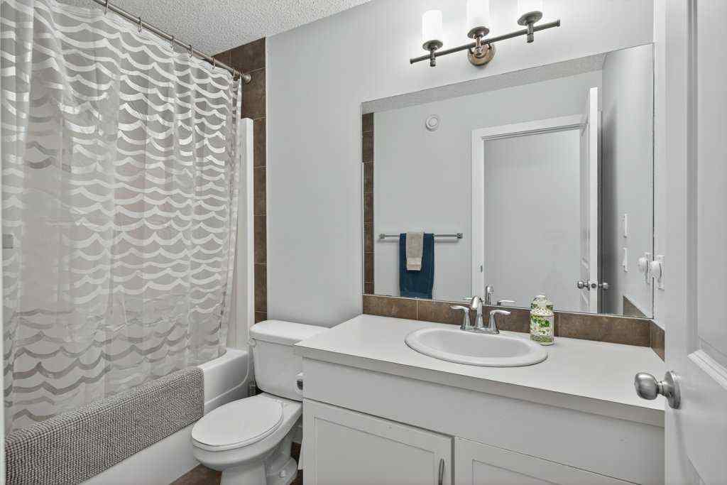 MLS® A2259680 - 1091 Brightoncrest Green SE in New Brighton Calgary, Residential