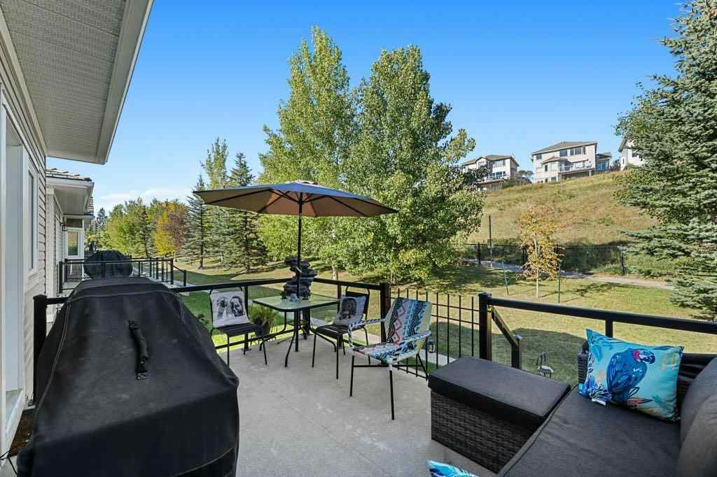 MLS® A2259681 - 528 Rocky Vista Gardens NW in Rocky Ridge Calgary, Residential