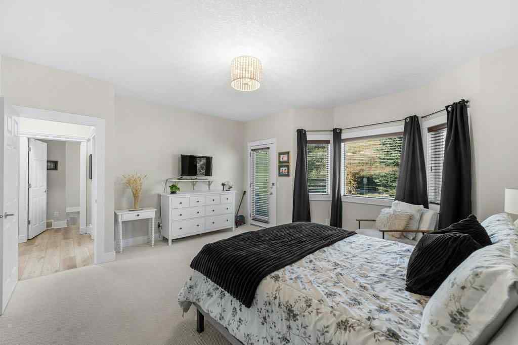 MLS® A2259681 - 528 Rocky Vista Gardens NW in Rocky Ridge Calgary, Residential