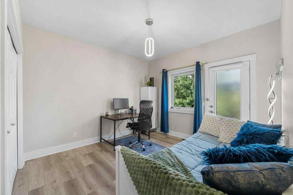 MLS® A2259681 - 528 Rocky Vista Gardens NW in Rocky Ridge Calgary, Residential