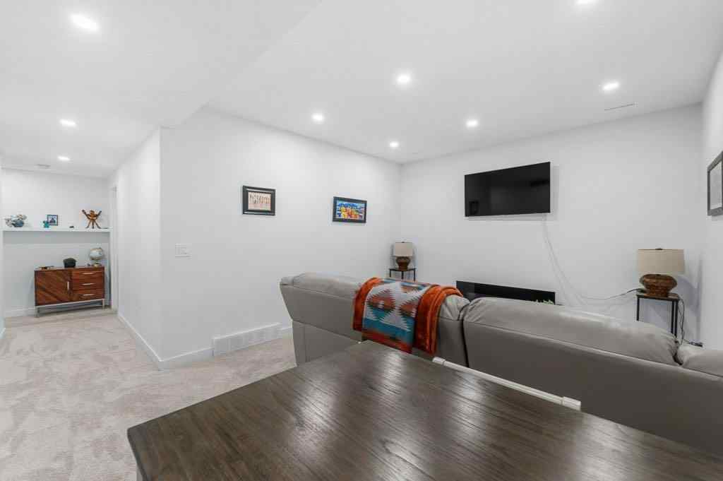 MLS® A2259681 - 528 Rocky Vista Gardens NW in Rocky Ridge Calgary, Residential