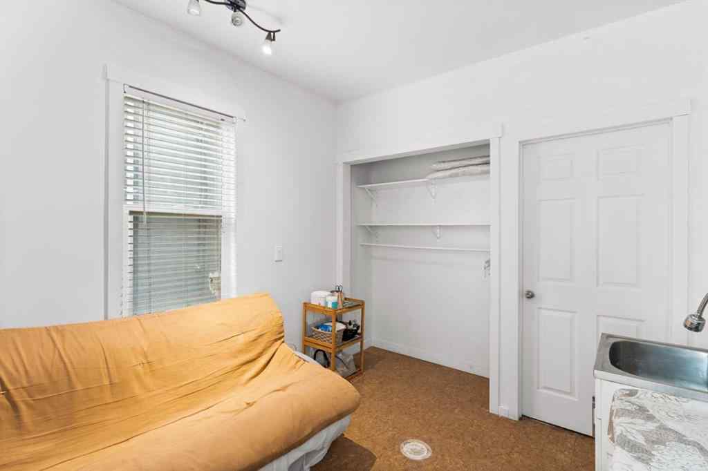 MLS® A2259682 - 342 14 Street NW in Hillhurst Calgary, Commercial