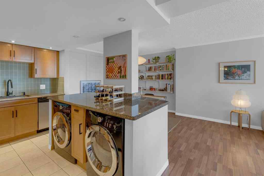 MLS® A2259690 - Unit #403 354 3 Avenue NE in Crescent Heights Calgary, Residential