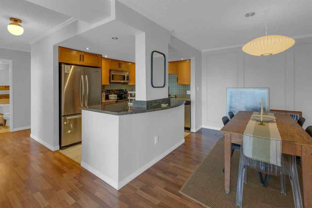 MLS® A2259690 - Unit #403 354 3 Avenue NE in Crescent Heights Calgary, Residential