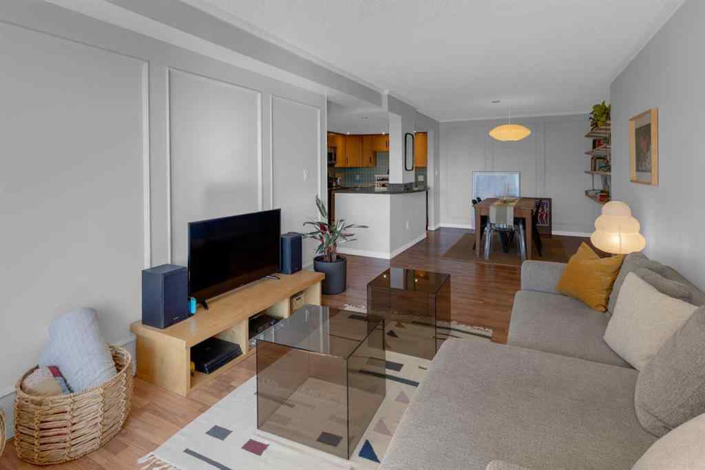 MLS® A2259690 - Unit #403 354 3 Avenue NE in Crescent Heights Calgary, Residential