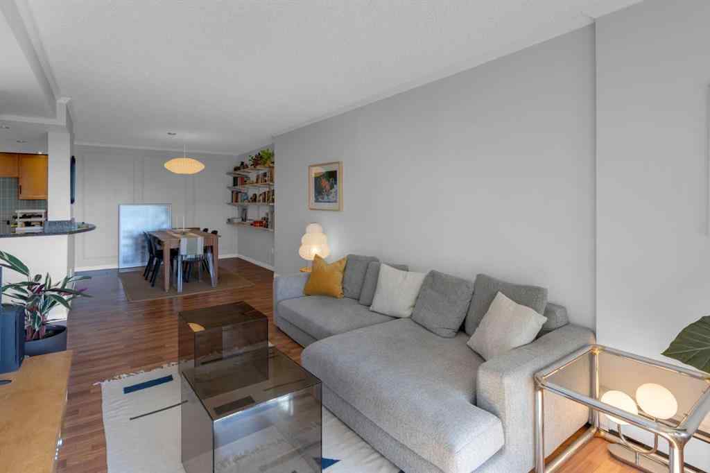 MLS® A2259690 - Unit #403 354 3 Avenue NE in Crescent Heights Calgary, Residential