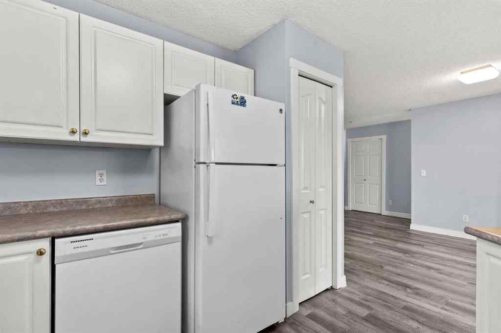 MLS® A2259692 - Unit #119 1000 Somervale Court SW in Somerset Calgary, Residential