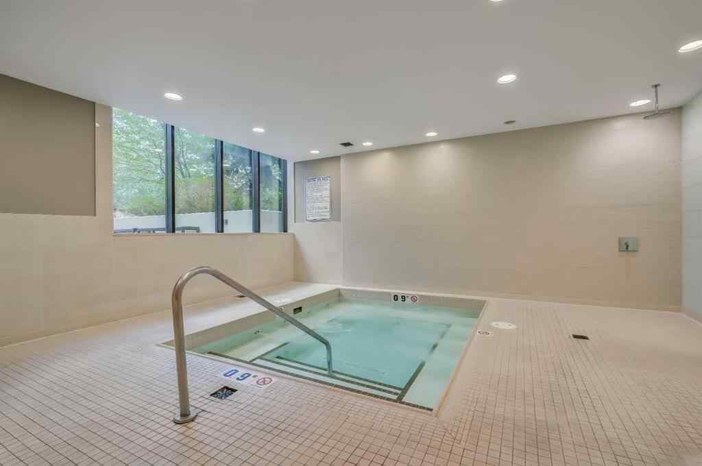 MLS® A2259694 - Unit #538 222 Riverfront Avenue SW in Eau Claire Calgary, Residential