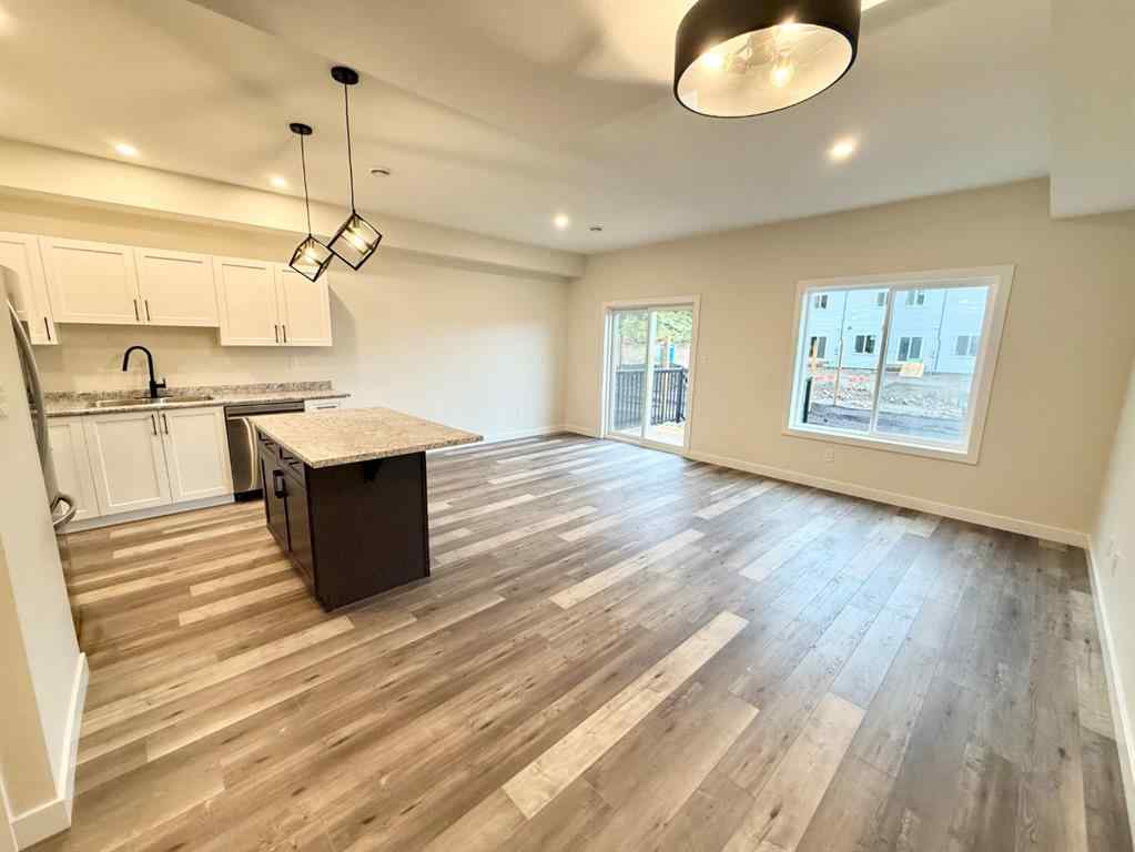 MLS® A2259701 - 328A BOUTIN Avenue  in Hardisty Hinton, Residential