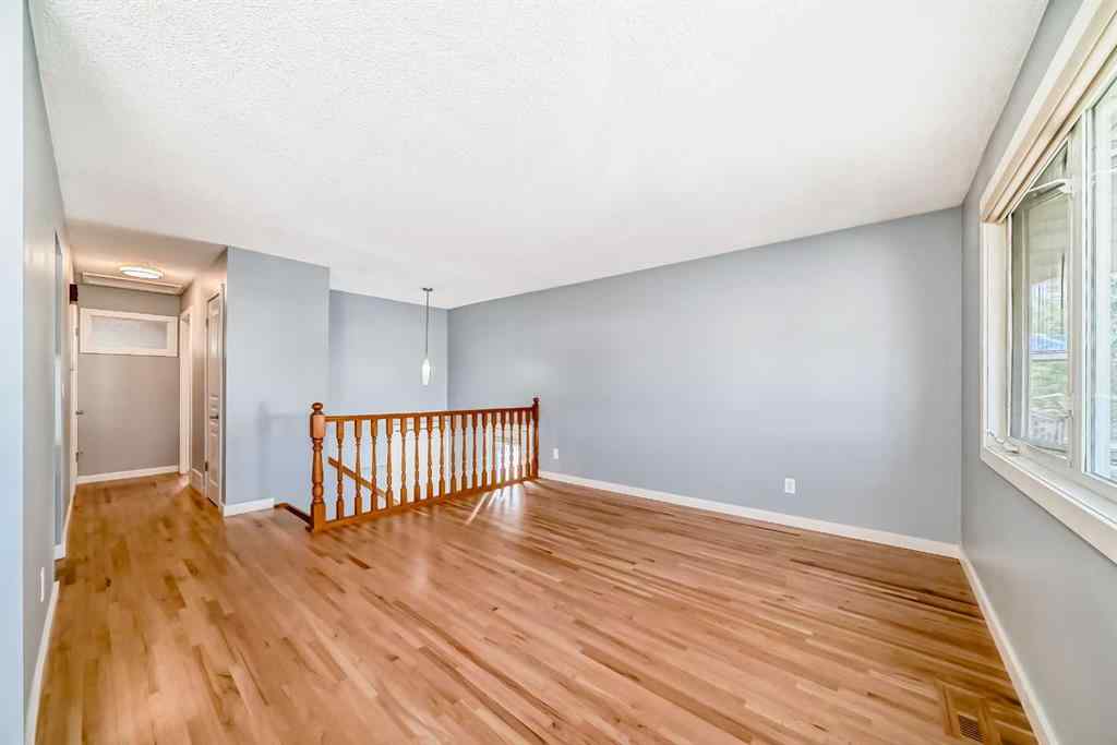 MLS® A2259702 - 42 Pennsburg Way SE in Penbrooke Meadows Calgary, Residential