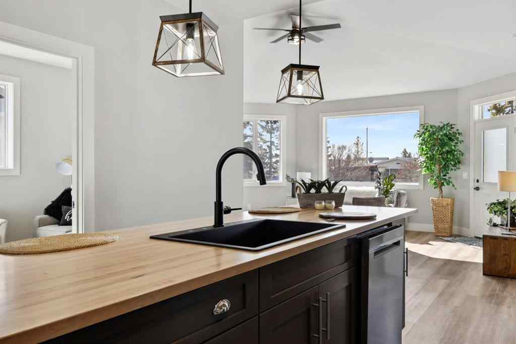 MLS® A2259704 - Unit #27 610 4 Avenue SW in NONE Sundre, Residential