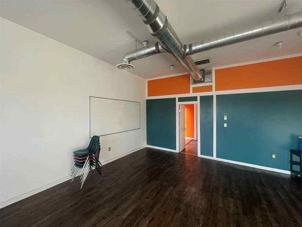 MLS® A2259716 - 120A 3 Avenue E in Downtown Drumheller Drumheller, Commercial