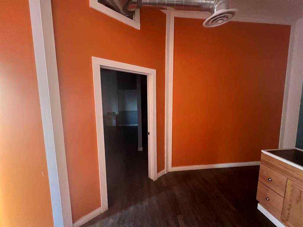 MLS® A2259716 - 120A 3 Avenue E in Downtown Drumheller Drumheller, Commercial