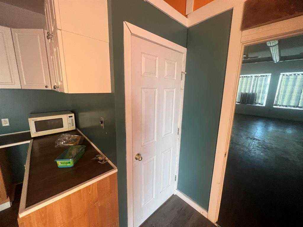 MLS® A2259716 - 120A 3 Avenue E in Downtown Drumheller Drumheller, Commercial