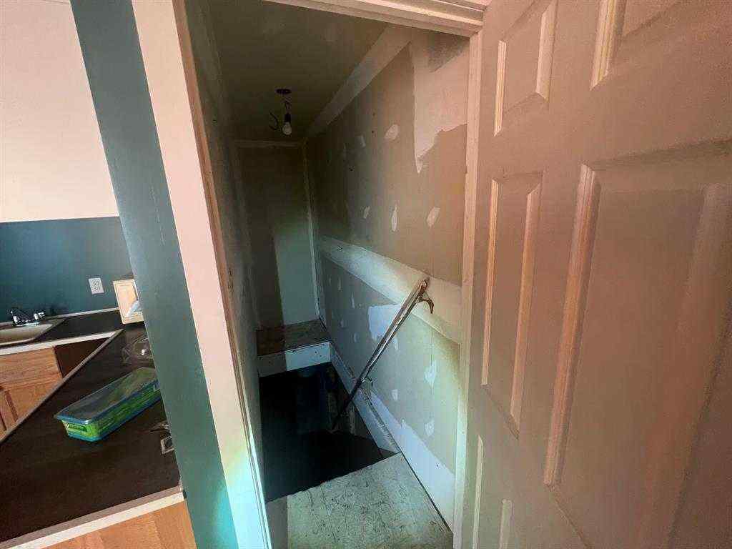 MLS® A2259716 - 120A 3 Avenue E in Downtown Drumheller Drumheller, Commercial