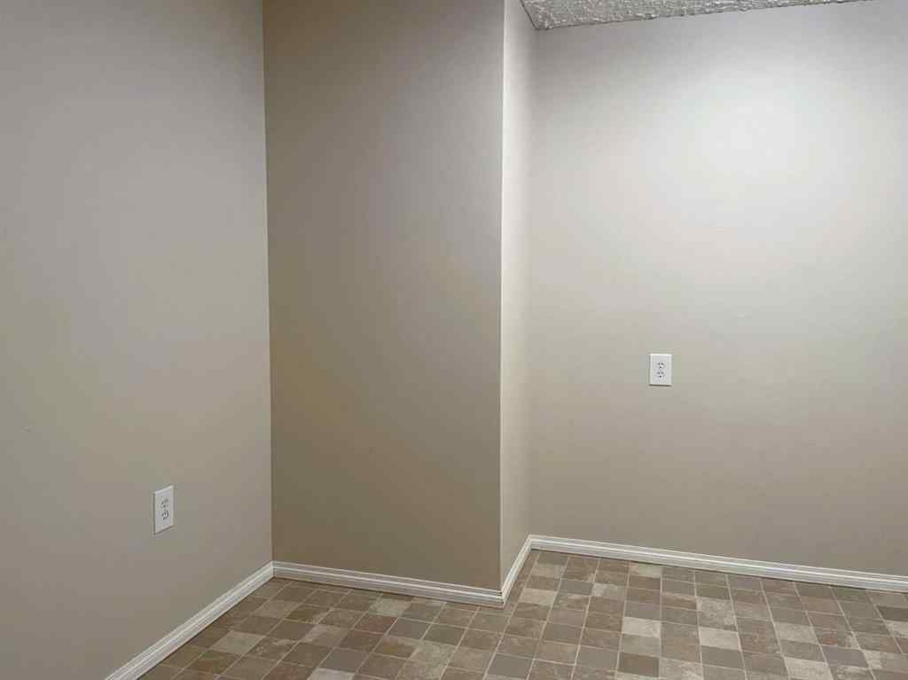 MLS® A2259717 - 10405 118 Street  in NONE Fairview, Residential