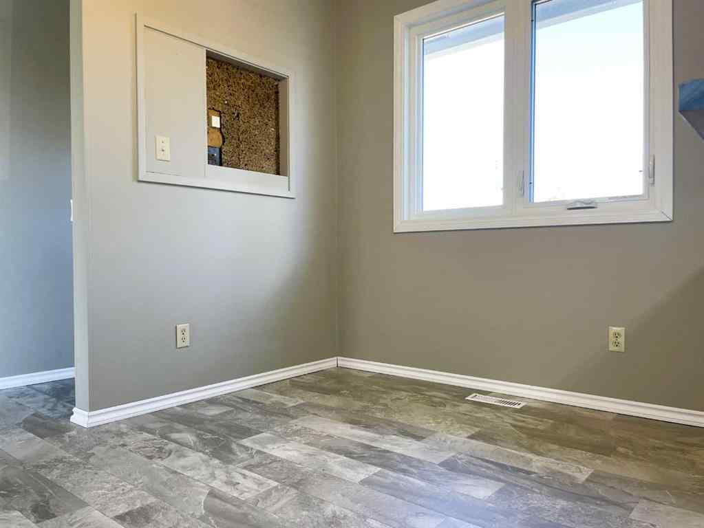 MLS® A2259717 - 10405 118 Street  in NONE Fairview, Residential