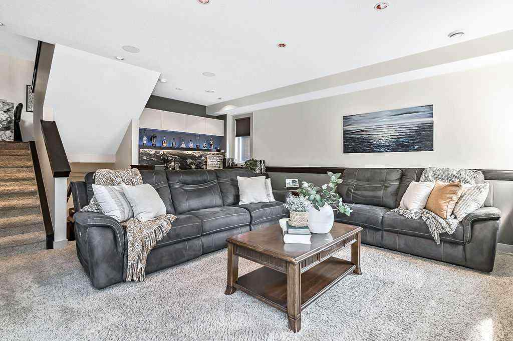 MLS® A2259718 - 73 Evanspark Way NW in Evanston Calgary, Residential