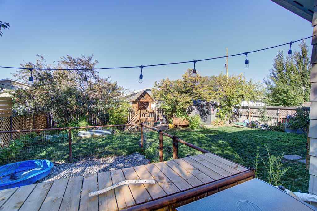 MLS® A2259719 - 664 49 Avenue W in NONE Claresholm, Residential