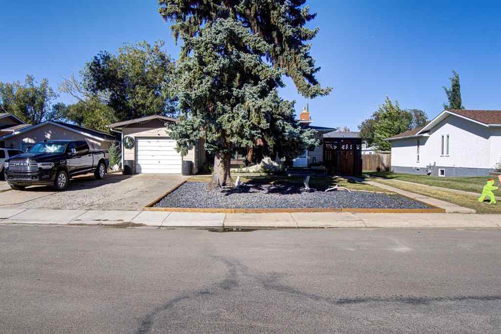 MLS® A2259719 - 664 49 Avenue W in NONE Claresholm, Residential