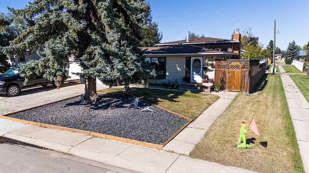 MLS® A2259719 - 664 49 Avenue W in NONE Claresholm, Residential