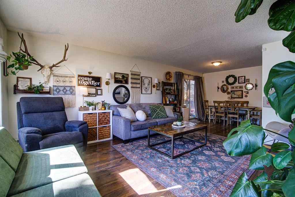 MLS® A2259719 - 664 49 Avenue W in NONE Claresholm, Residential