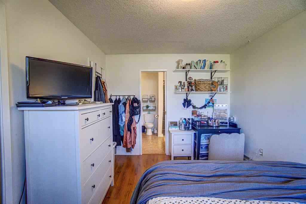 MLS® A2259719 - 664 49 Avenue W in NONE Claresholm, Residential