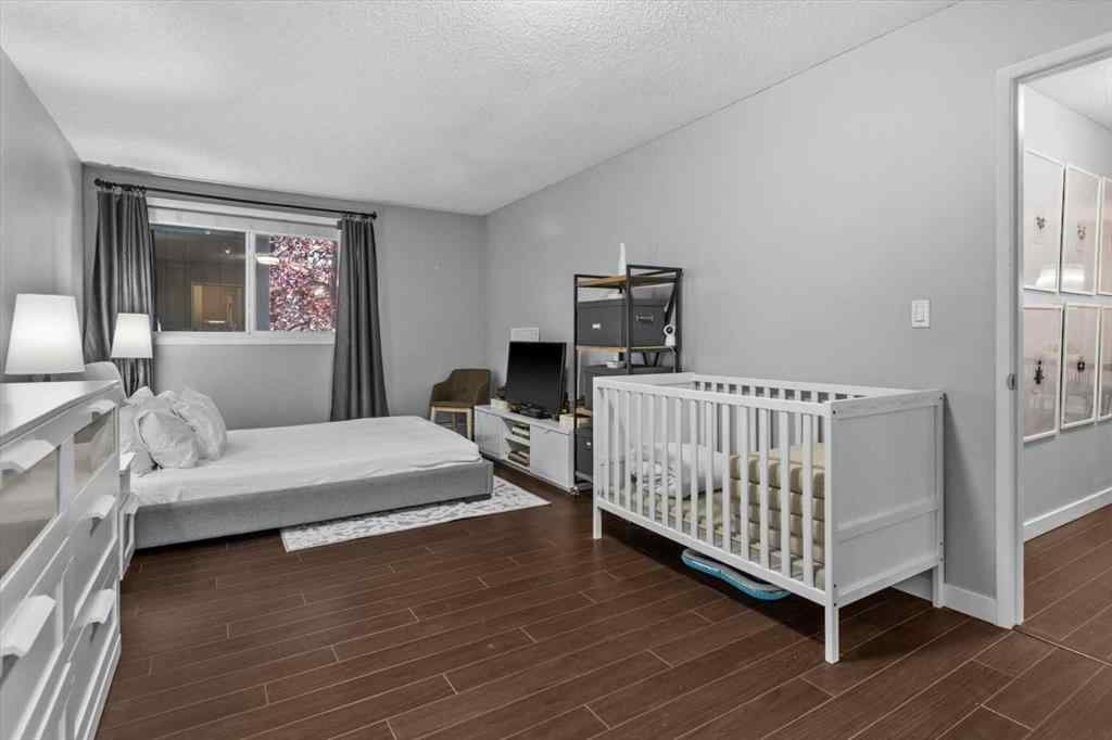 MLS® A2259721 - Unit #205 1001 68 Avenue SW in Kelvin Grove Calgary, Residential