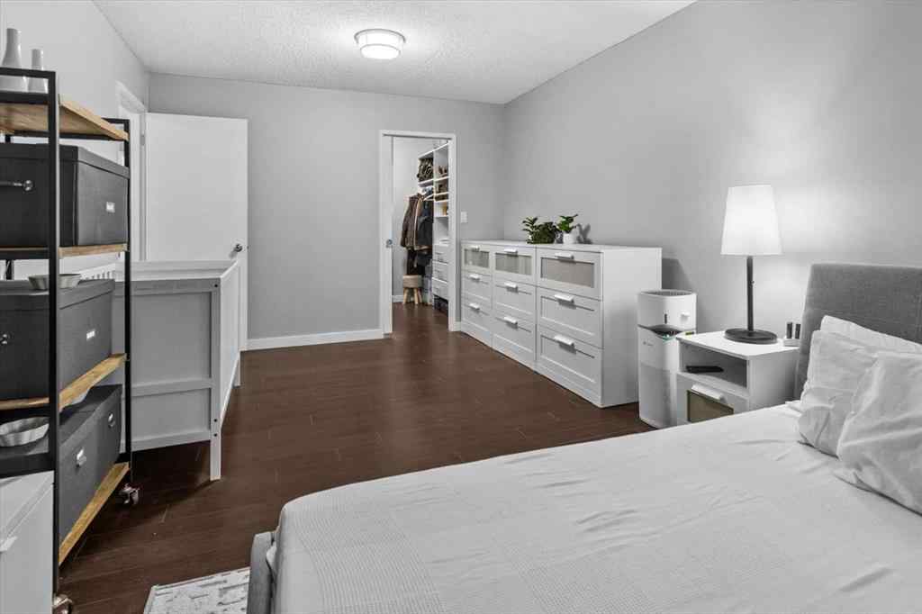 MLS® A2259721 - Unit #205 1001 68 Avenue SW in Kelvin Grove Calgary, Residential