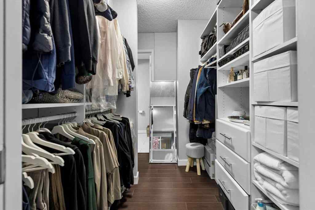 MLS® A2259721 - Unit #205 1001 68 Avenue SW in Kelvin Grove Calgary, Residential