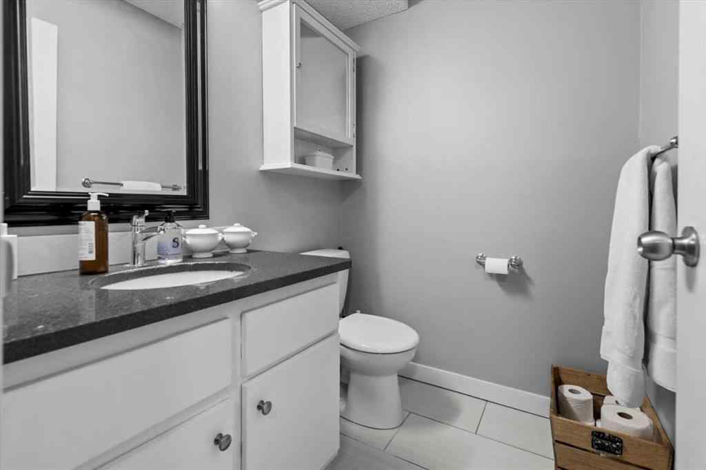 MLS® A2259721 - Unit #205 1001 68 Avenue SW in Kelvin Grove Calgary, Residential