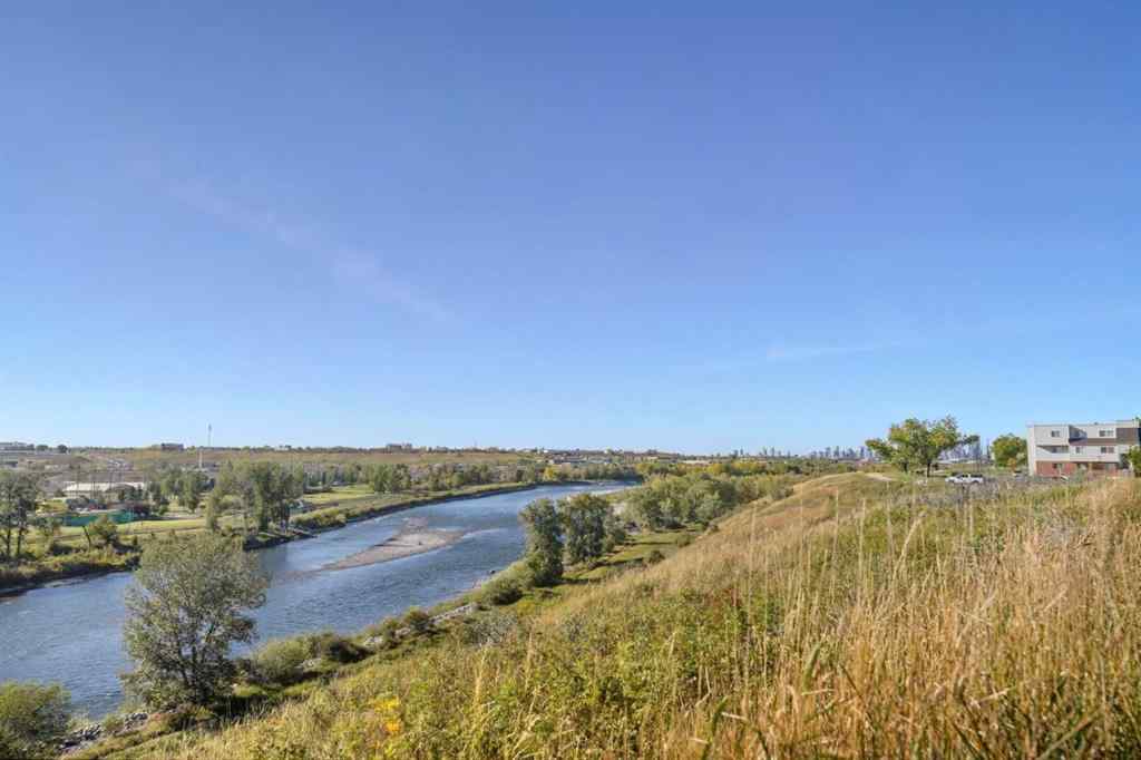 MLS® A2259728 - 6609 19 Street SE in Ogden Calgary, Residential