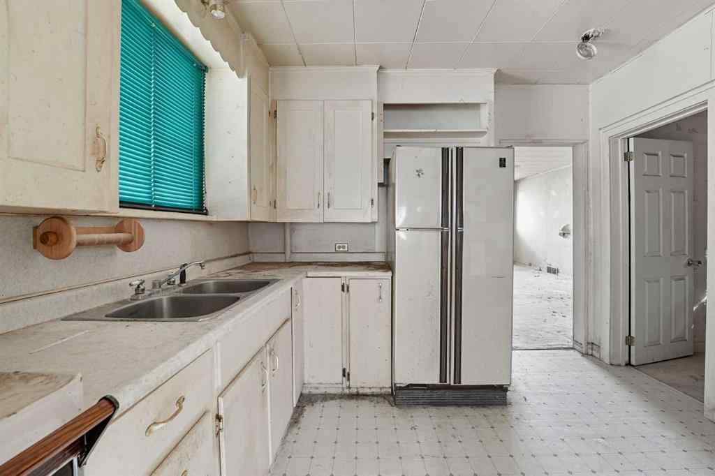 MLS® A2259728 - 6609 19 Street SE in Ogden Calgary, Residential