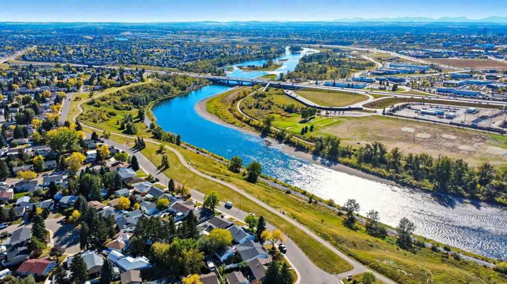 MLS® A2259728 - 6609 19 Street SE in Ogden Calgary, Residential