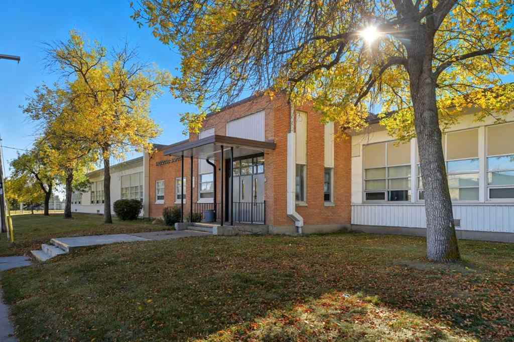 MLS® A2259728 - 6609 19 Street SE in Ogden Calgary, Residential