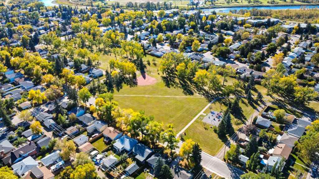 MLS® A2259728 - 6609 19 Street SE in Ogden Calgary, Residential