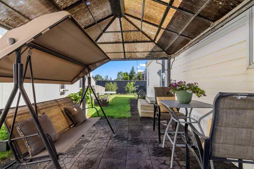 MLS® A2259734 - 254 Erin Woods Circle SE in Erin Woods Calgary, Residential