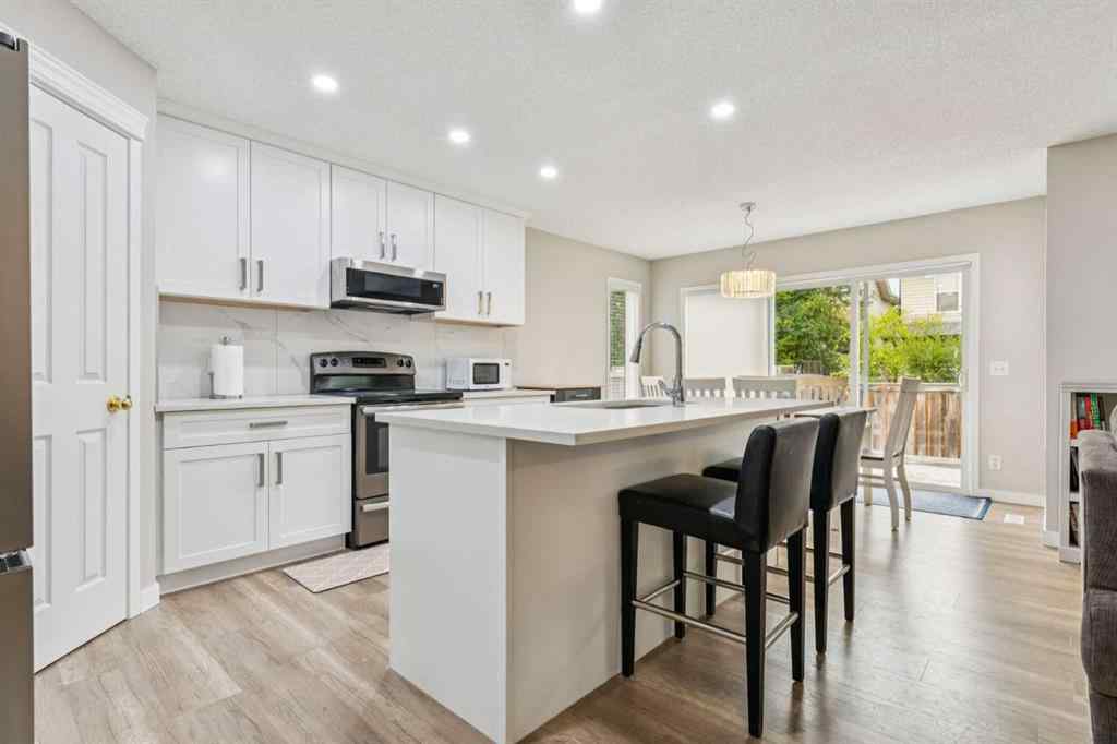 MLS® A2259735 - 167 Panamount Heights NW in Panorama Hills Calgary, Residential