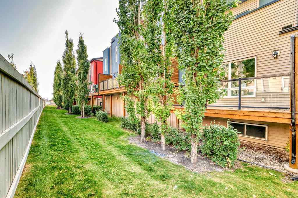 MLS® A2259741 - 326 Covecreek Circle NE in Coventry Hills Calgary, Residential