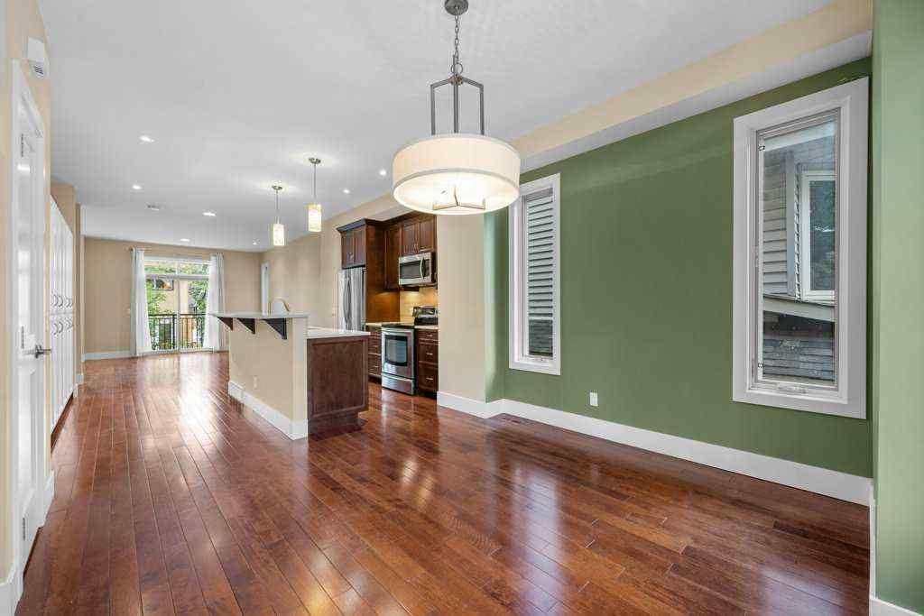 MLS® A2259746 - 2512 16B Street SW in Bankview Calgary, Residential